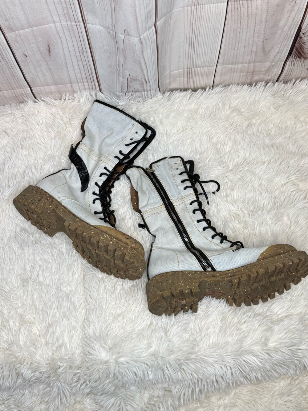 AS98 Boots